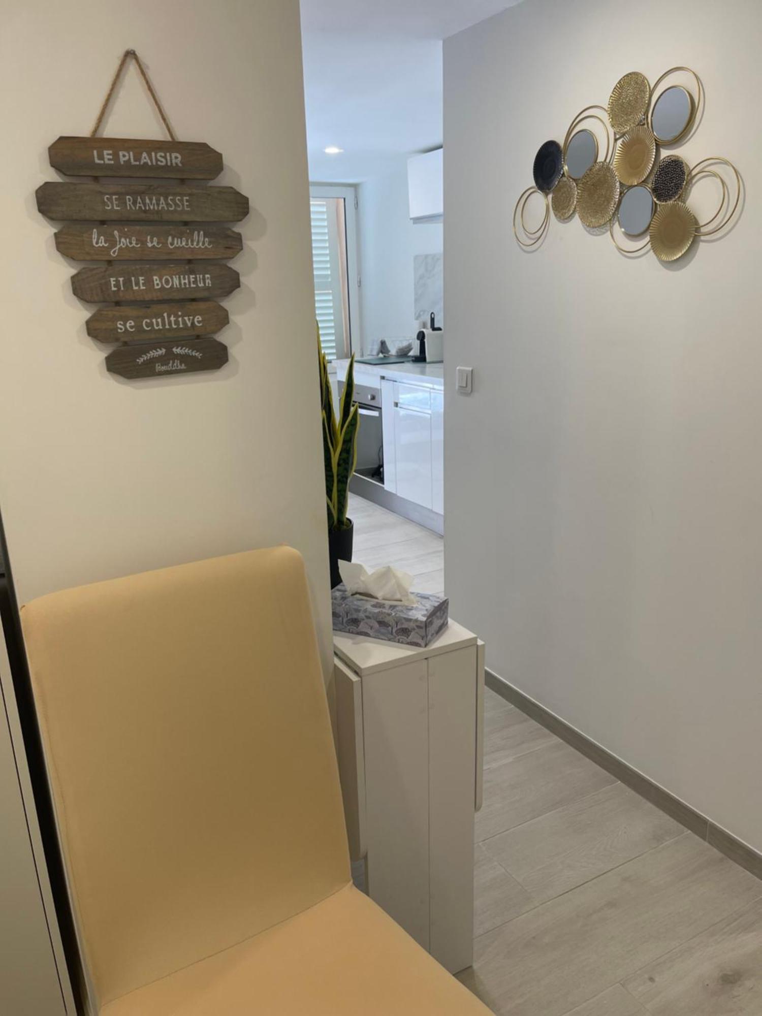 Appartamento Grand Neuf A 50 M Du Port